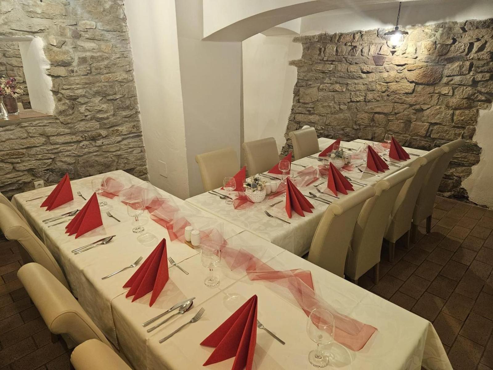Hotel U Mesta Prahy Nachod Náchod Exterior foto